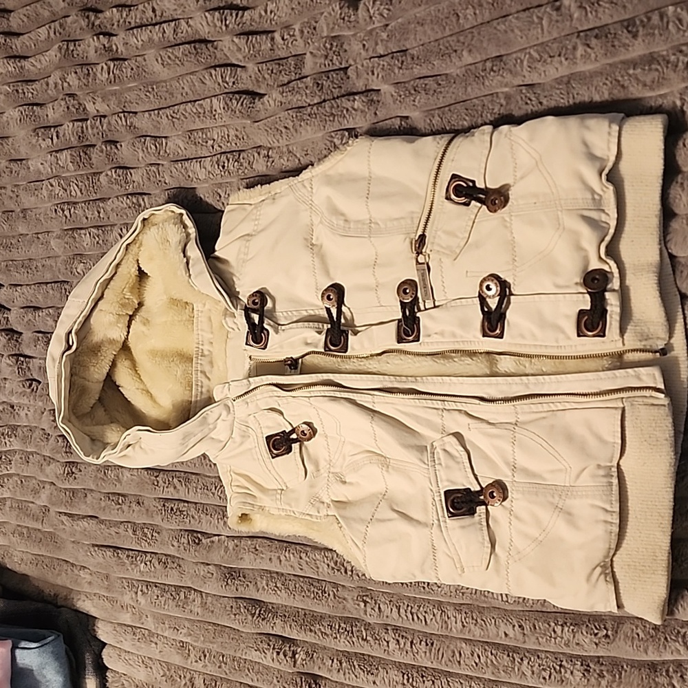 Cream Vest
